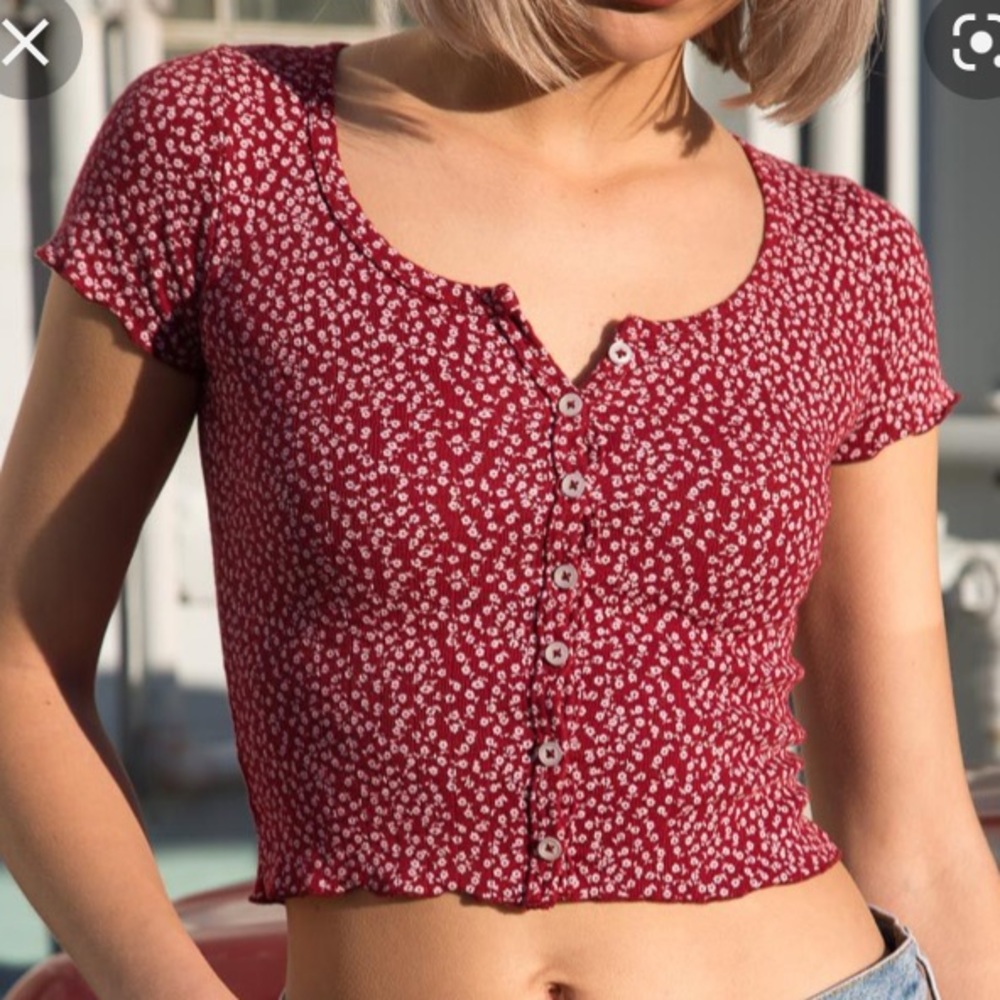 brandy red floral ruffle zelly
